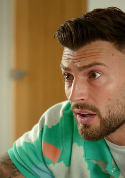 Watch Celebrity Help My House Is Haunted S E Jake Quickenden