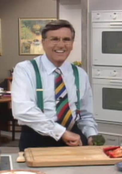 Watch Graham Kerr's Kitchen S03:E21 - Breast of Chicken in Sweet Pepper