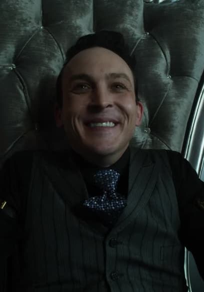 Watch Gotham S04:E04 - The Demon's Head - Free TV Shows | Tubi