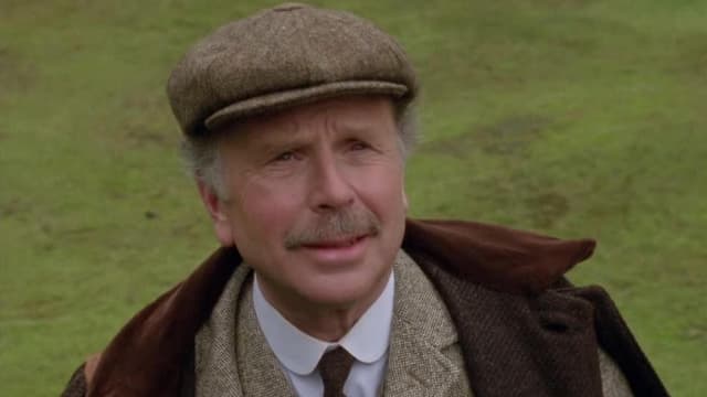 S01:E13 - The Hound of the Baskervilles