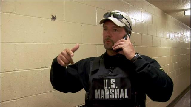 Watch Manhunters: Fugitive Task Force S01:E10 - Timing Is Everything ...