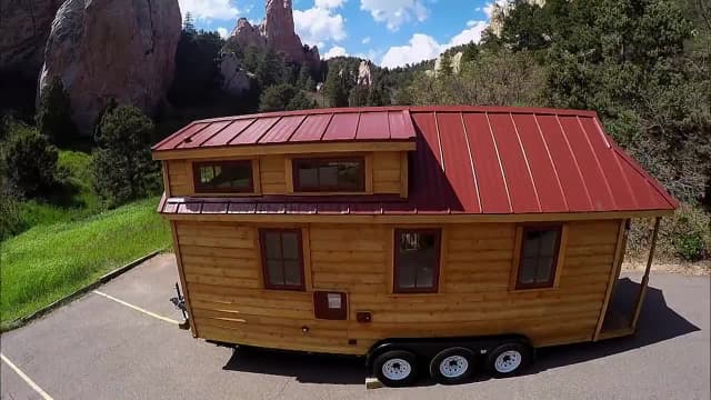 S02:E12 - Wildlife Photographer Ryan Is Building His Own Tiny House in Fairplay, CO