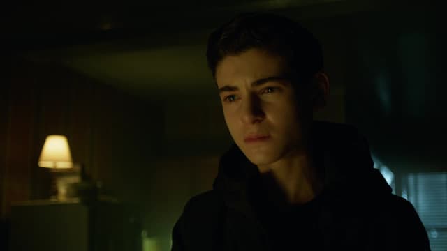 Watch Gotham S02:E14 - This Ball of Mud and Meanness - Free TV Shows | Tubi