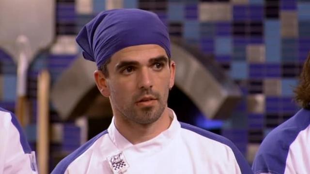 S10:E04 - 15 Chefs Compete