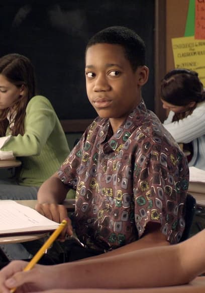 Watch Everybody Hates Chris S03:E06 - Everybody Hate - Free TV Shows | Tubi