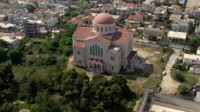 S01:E02 - Visions of Greece: Off the Beaten Track