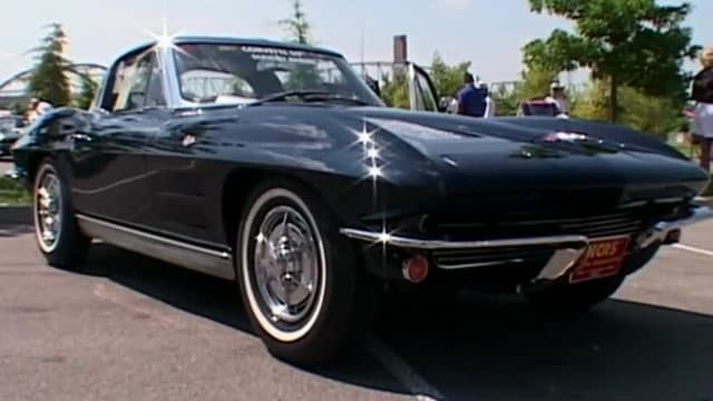 S01:E02 - Chevrolet Corvette