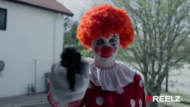 S01:E10 - The Killer Clown