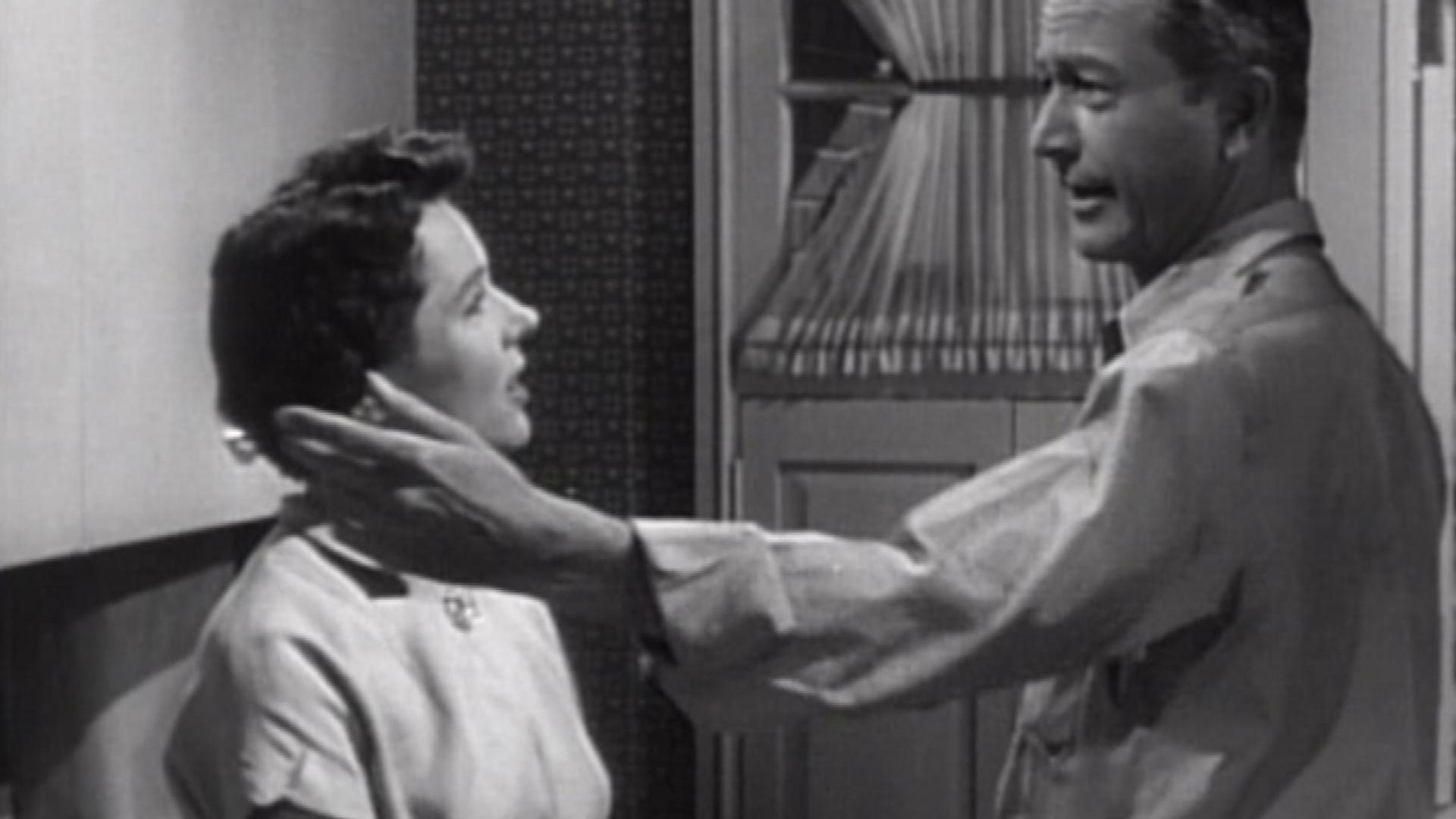 Watch Father Knows Best S04:E26 - Tell It To Mom - Free TV Shows | Tubi