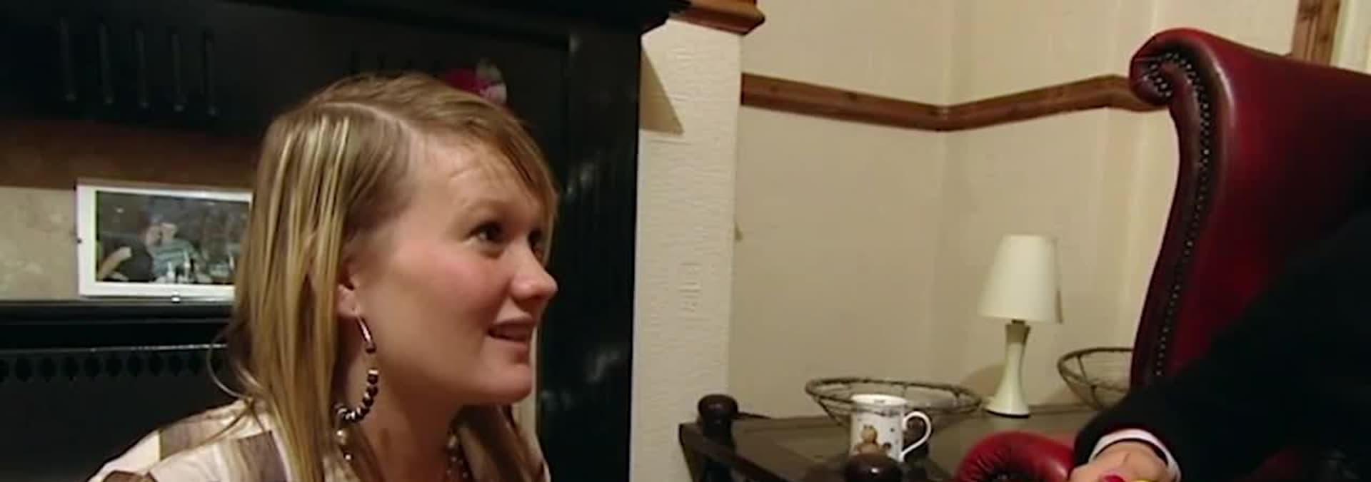 Watch Wife Swap UK S07E03 Donna and Michelle Free TV