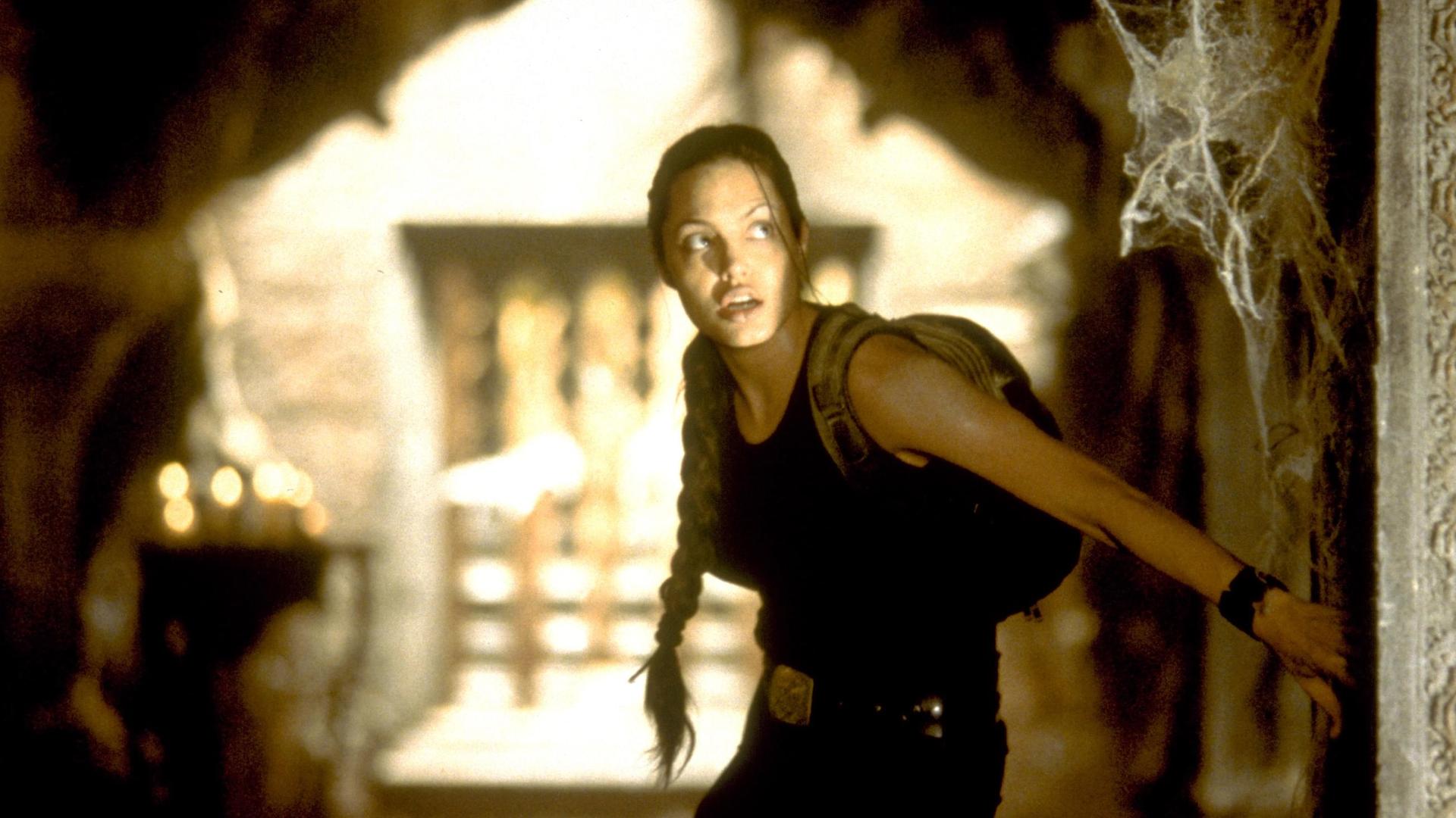 Watch Lara Croft: Tomb Raider (2001) - Free Movies | Tubi