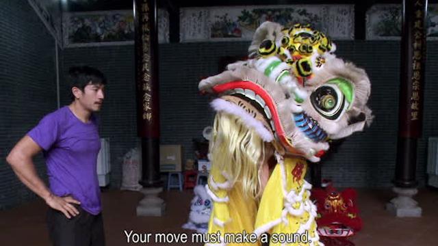 S01:E03 - Lion Dance