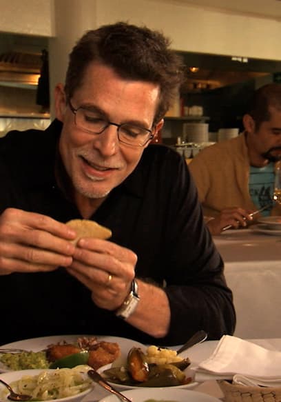 Watch Mexico One Plate At A Time With Rick Bayless S Free TV Shows Tubi   CJgDEMcEOgUxLjAuMQ==