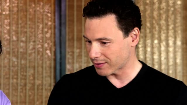 S14:E09 - Rocco DiSpirito