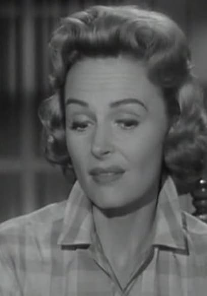 Watch The Donna Reed Show S02e30 Alex Runs The Ho Free Tv Shows Tubi 