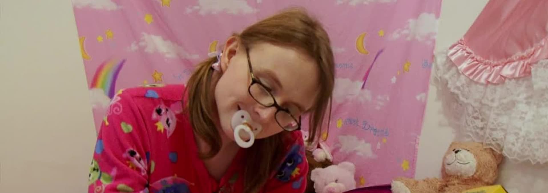 Watch My Strange Addiction S02E03 Diapers / Eats Dryer Sheets Free