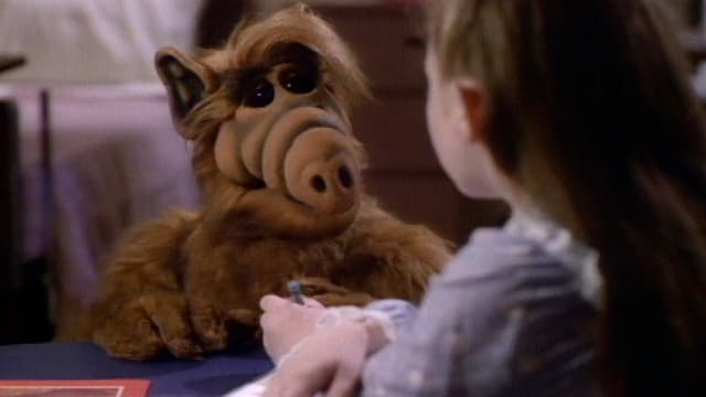 S02:E12 - ALF's Special Christmas