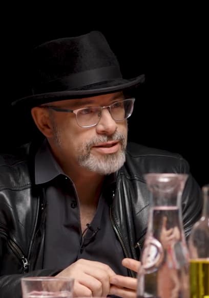 Watch Inside the Chicago Outfit S01:E03 - Sam Giancana: From Fame to