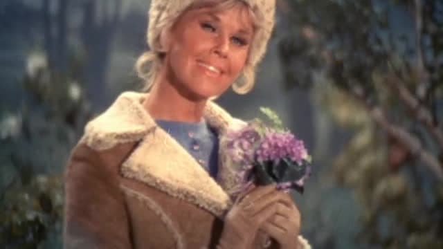 Watch The Doris Day Show S05:E24 - Byline Alias Doris - Free TV Shows ...