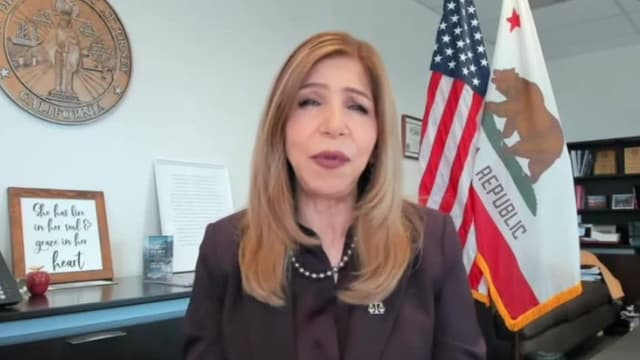 S01:E04 - What We Need to Know : Featuring San Diego District Attorney Summer Stephan