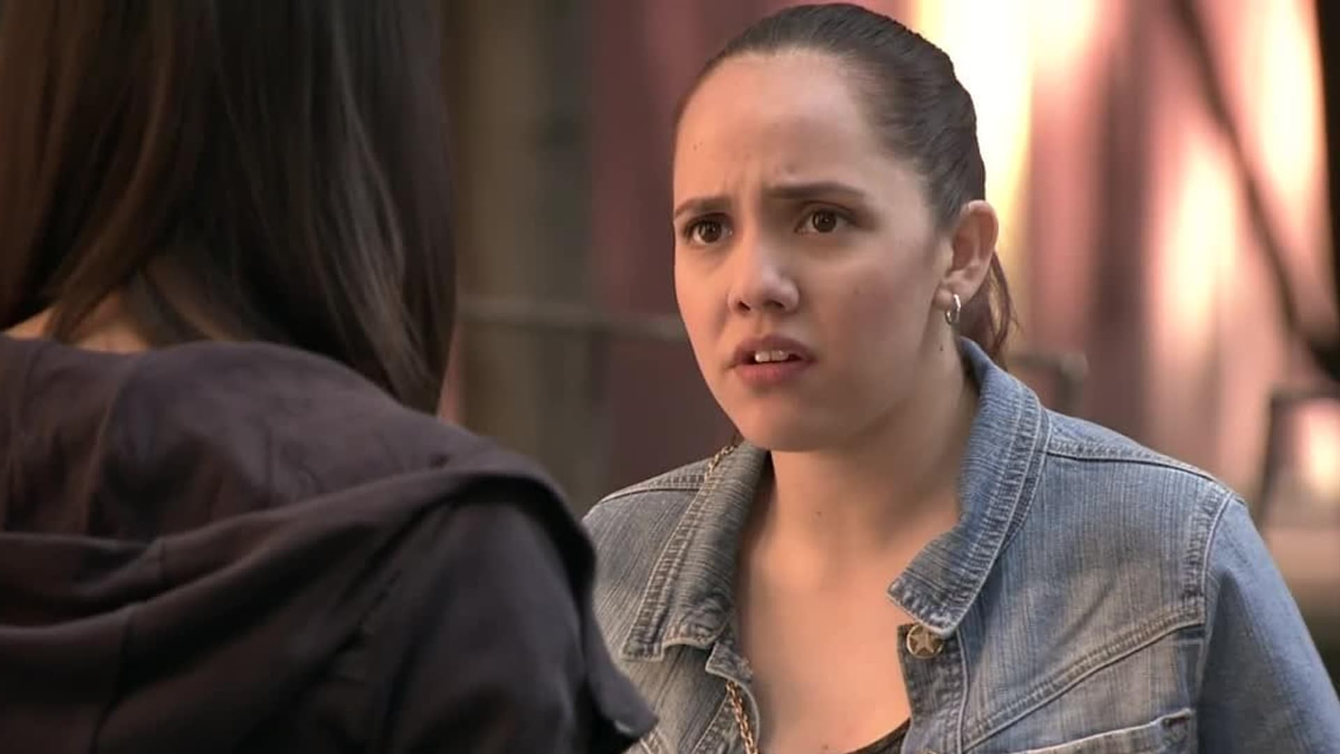 Watch Mujeres Rompiendo El Silencio Free Tv Shows Tubi