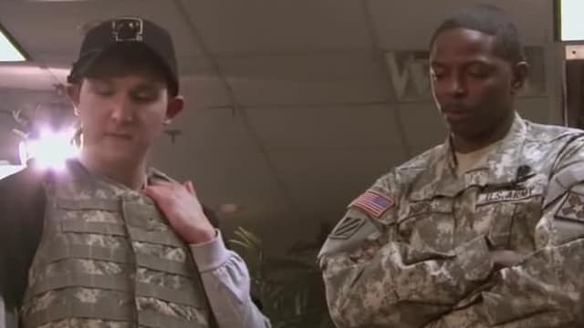 S01:E09 - Combat Medic
