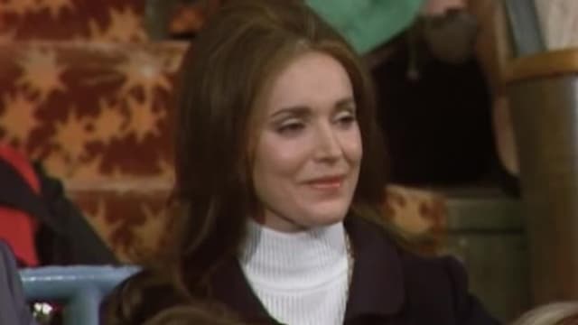 S14:E02 - Hollywood Icons of the '70s: Diane Keaton (12/28/72)