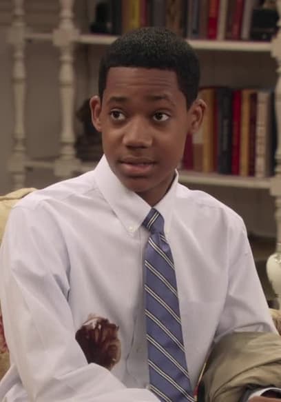 Watch Everybody Hates Chris S04:E03 - Everybody Hate - Free TV Shows | Tubi