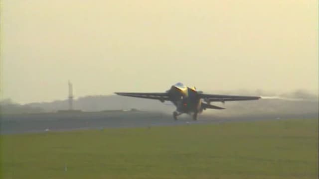 S01:E04 - General Dynamics F-111 Aardvark