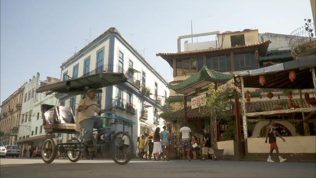 S01:E03 - Havana