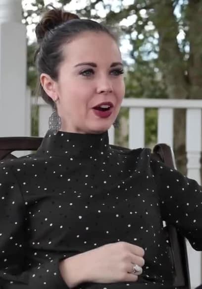 tv shows with earthy tones