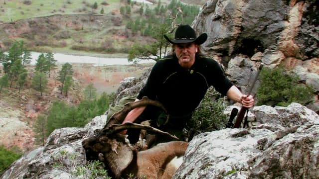 S11:E09 - A 3 Year Mountain Hunt for Bezoar Ibex in Turkey