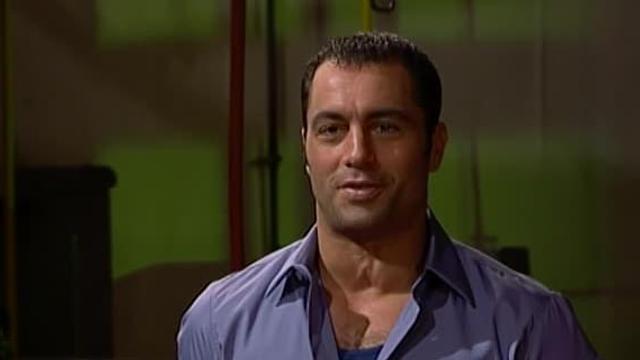 Watch Fear Factor S03:E16 - Bobbing in Blood / Tomato Horn Worms