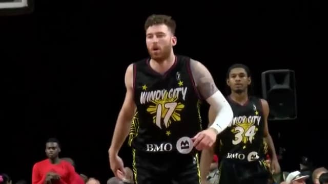 S01:E07 - Windy City Bulls vs. Cleveland Charge- Game Highlights