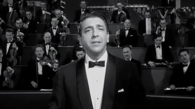 S01:E13 - Mantovani's Musical Holiday