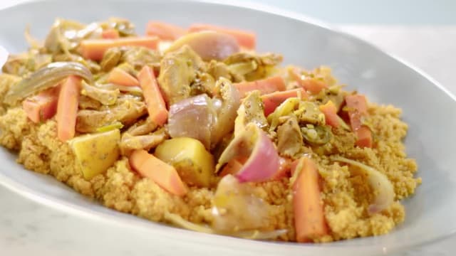 S02:E08 - Tunisian Couscous