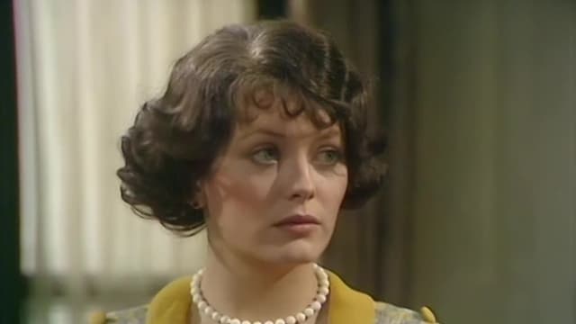 Watch Upstairs, Downstairs S05:E01 - On With the Dance - Free TV Shows ...