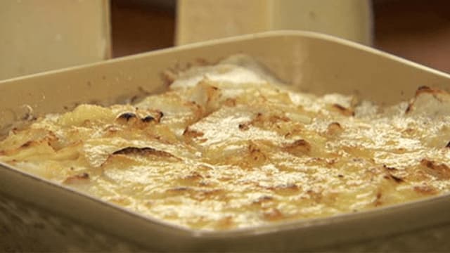 S01:E17 - Potatoes Au Gratin