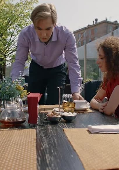 Watch Strings S01:E10 - Episode 10 - Free TV Shows | Tubi