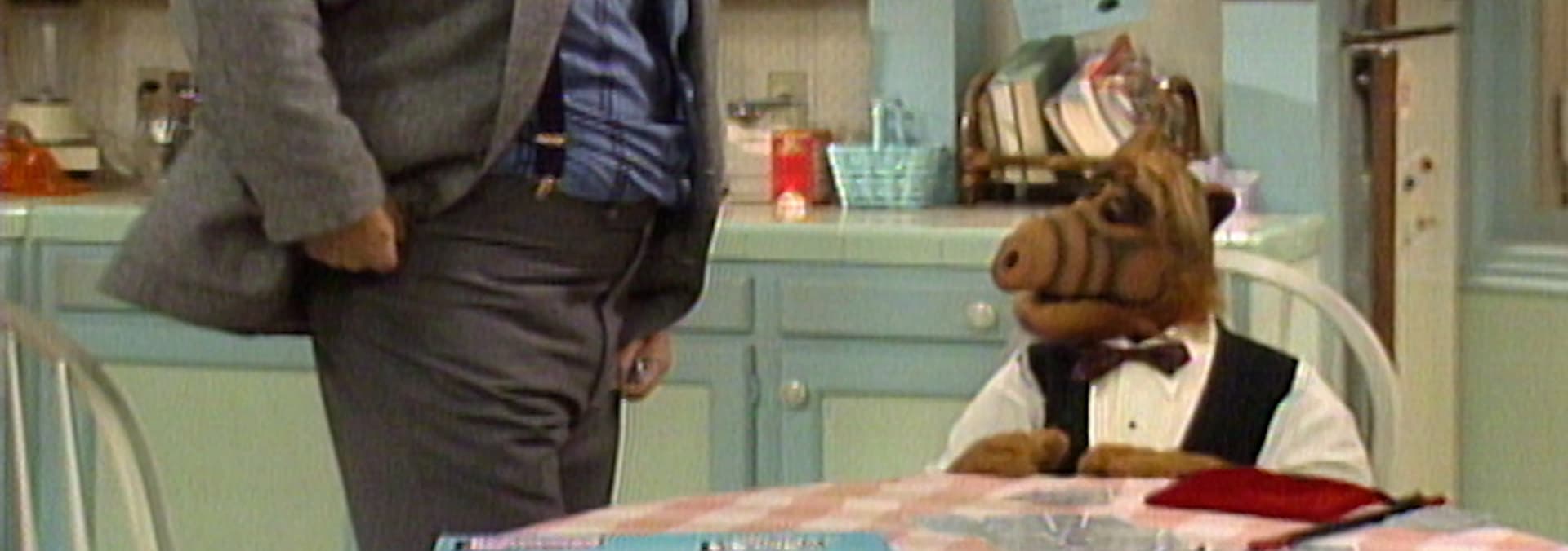 Watch ALF S03:E11 - Do You Believe in Magic? - Free TV Shows | Tubi