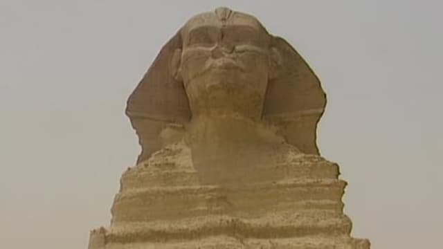 S03:E07 - Egyptian Pyramids: Architectural Wonder or Alien Engineering?