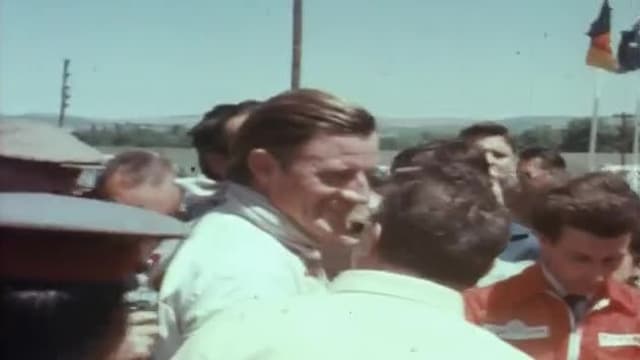 S01:E19 - Motor Car Racing: 1968