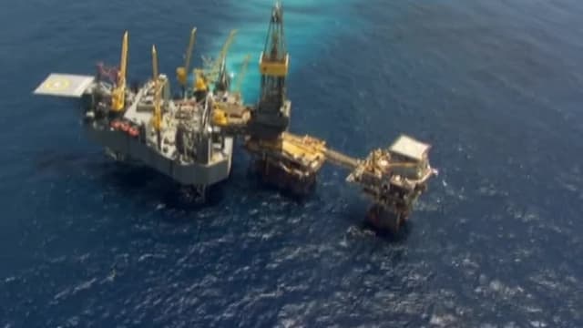 S02:E06 - Off-Shore Oil Platforms