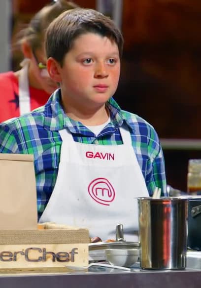 Watch MasterChef Junior S01:E02 - Junior Edition: Sc - Free TV Shows | Tubi