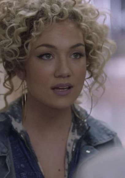 Watch Star S01:E03 - Next of Kin - Free TV Shows | Tubi
