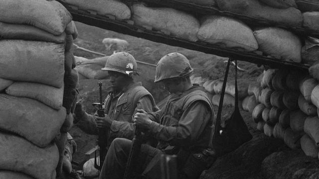 S01:E06 - Siege at Khe Sanh