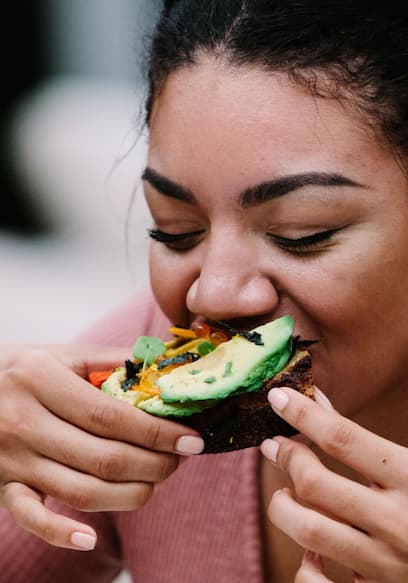 Watch Bong Appétit S02:E15 Infused Vietnamese Cuis Free TV Shows Tubi