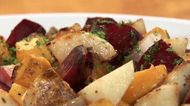 S01:E04 - Roasted Winter Vegetables