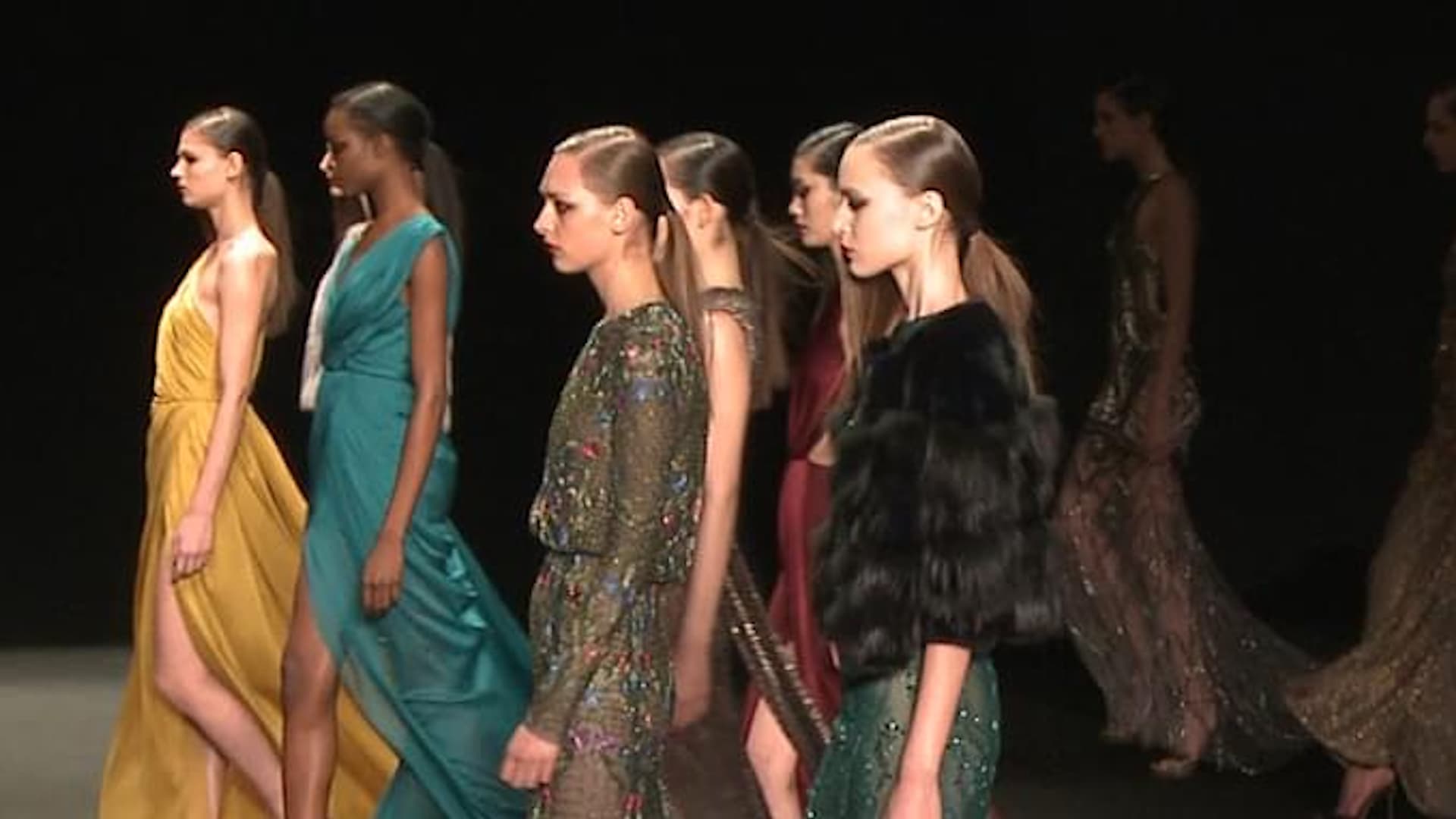 Watch Videofashion News Season 41 Free TV Shows Tubi