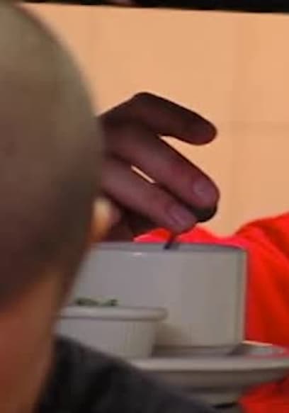 Watch Kitchen Nightmares en Español S02:E02 - Mojitos - Free TV Shows